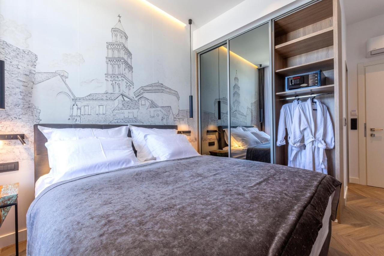 Deluxe Double or Twin Room with Sea View