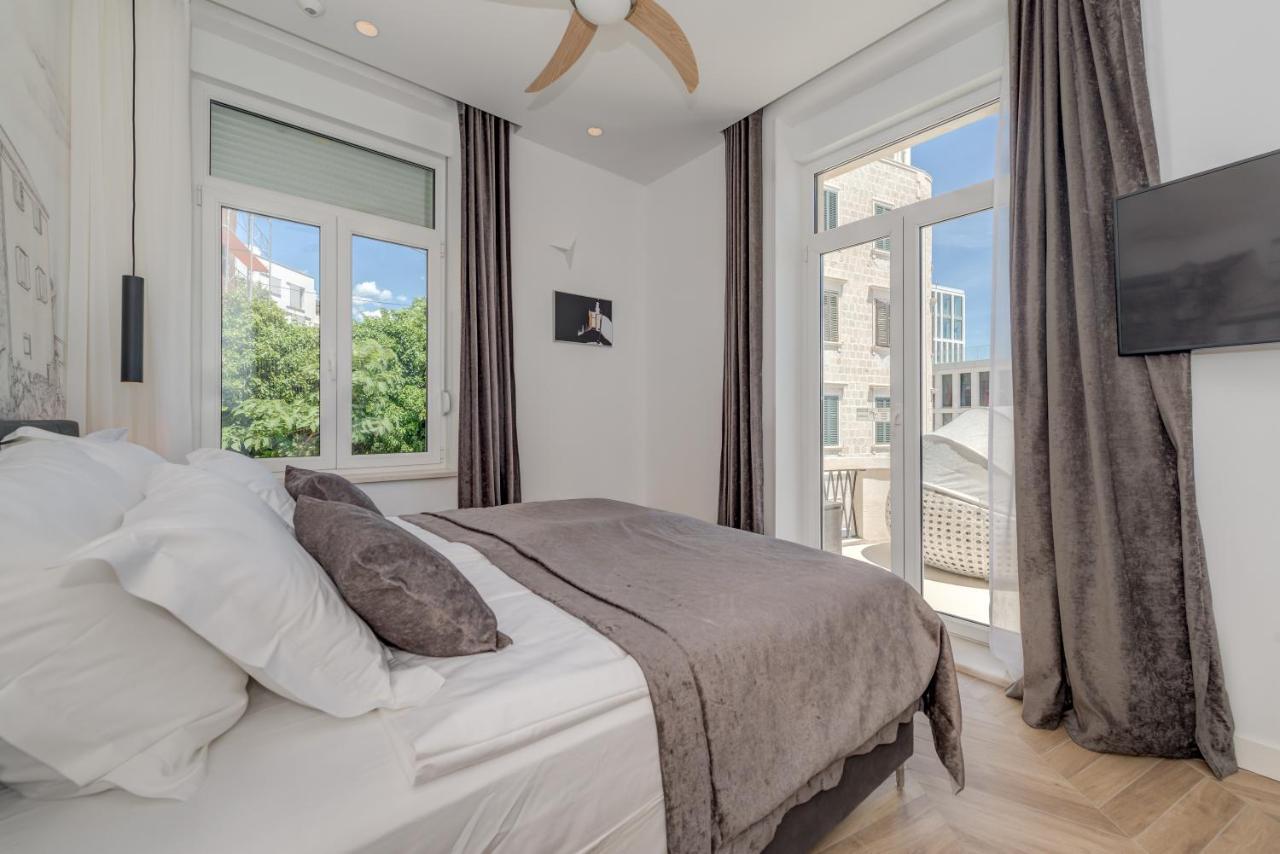 Deluxe Double or Twin Room with Balcony